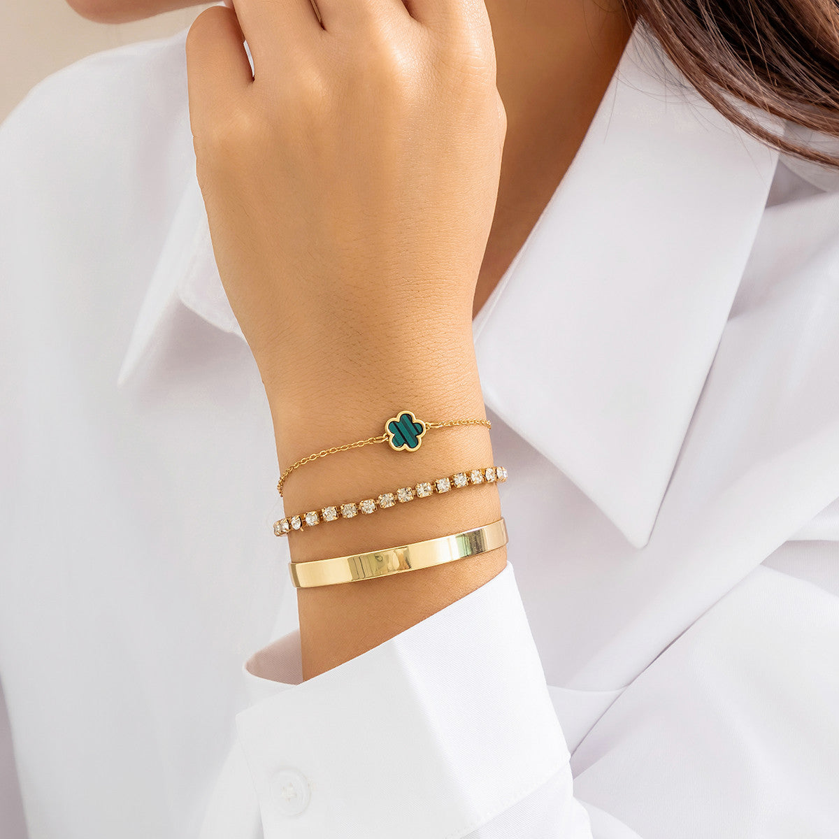 Bracciale vintage a trifoglio con strass da donna con catena in lega dal design geometrico e finitura galvanizzata