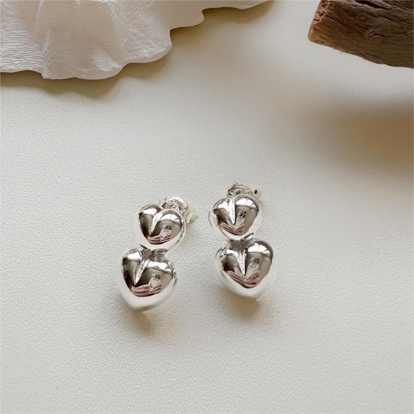 Minimalist Heart-Shaped 925 Sterling Silver Stud Earrings with Plated Finish
