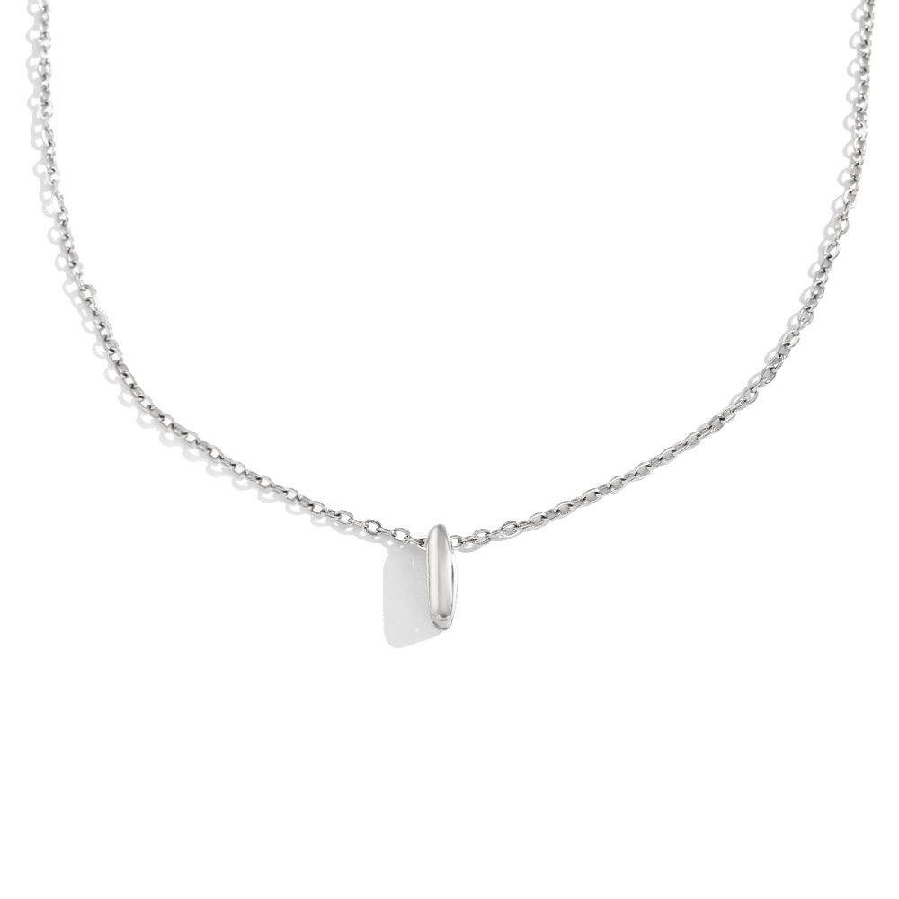 Fashionable Minimalist Letter Pendant Necklace in Stainless Steel with 18K Gold Plating for Women