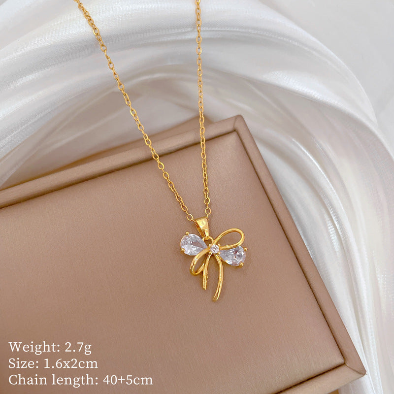 Geometric Minimalist Titanium Steel Lip Chain Necklace with Copper Pendant and Rhinestone Inlay
