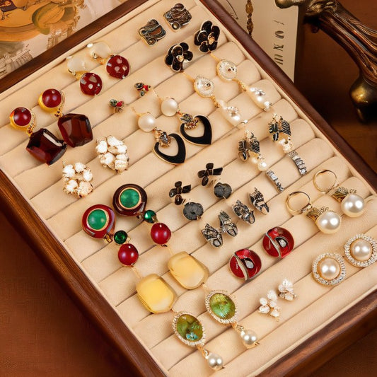 Vintage-Style Geometric Stud Earrings in Copper with Electroplated Finish for Women