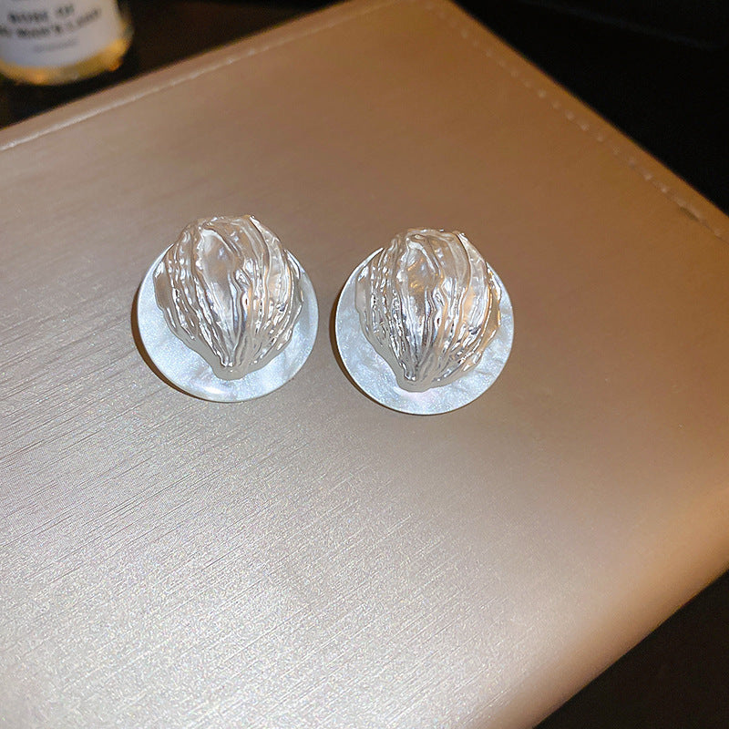 Pendientes de perlas florales vintage con incrustaciones de diamantes de imitación en acero de titanio y postes de plata 925, diseño de esmalte goteado en forma de lágrima para mujer