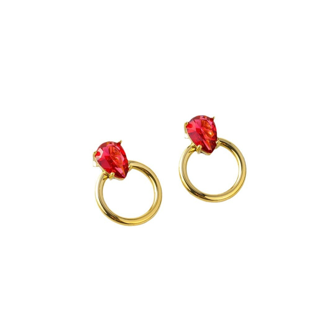 Orecchini alla moda in acciaio inossidabile a forma di goccia con placcatura sottovuoto in oro 18 carati e accenti in zirconia