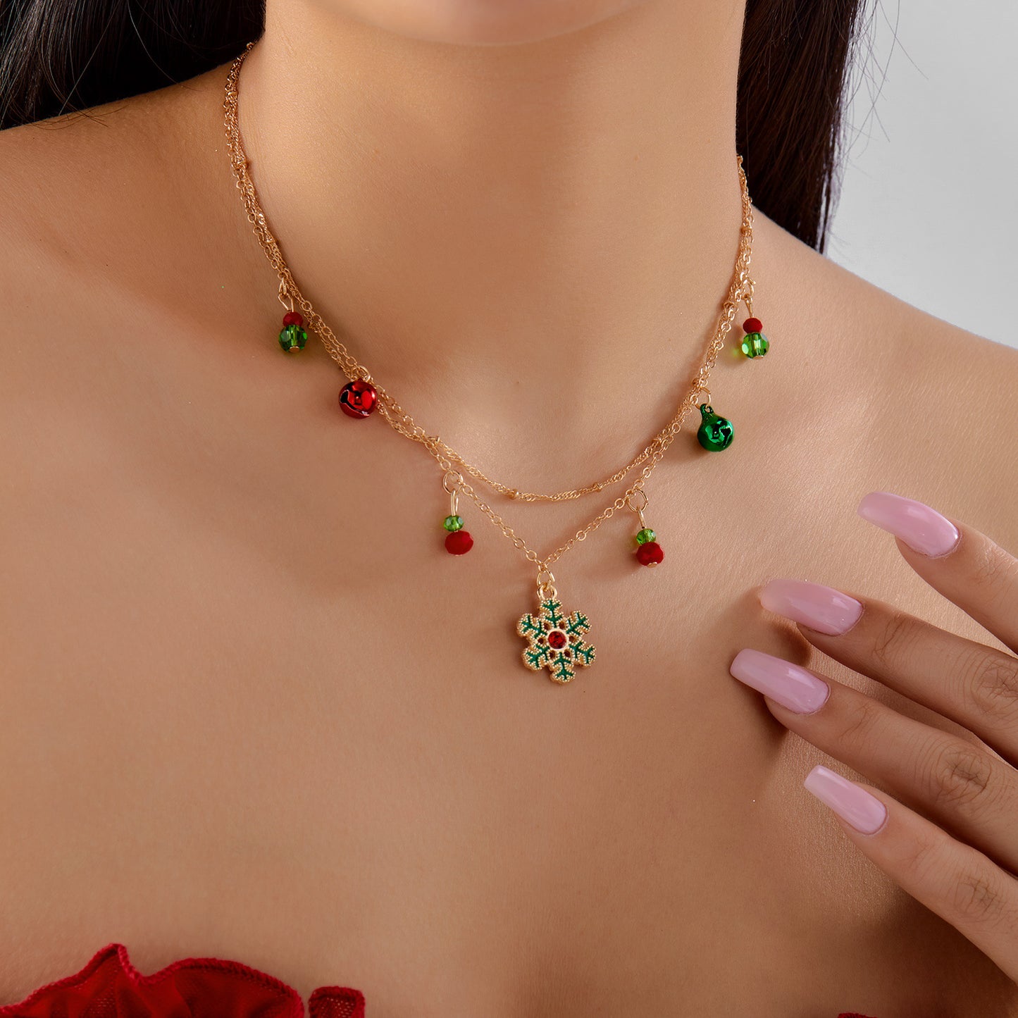 Collar con dije de Navidad minimalista para mujeres y hombres con dijes de Papá Noel, árbol, reno y copo de nieve en aleación de zinc con acabado chapado