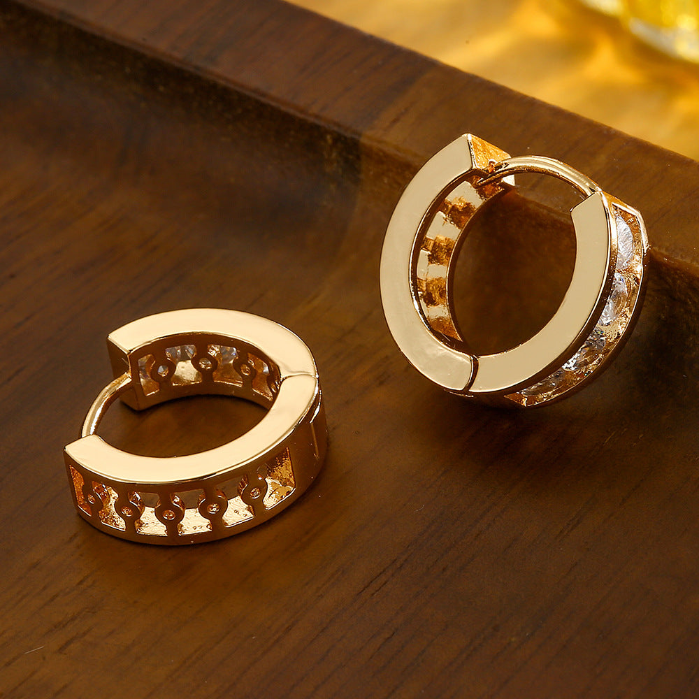 Orecchini a Cerchio Geometrici da Donna con Base in Rame e Placcatura in Oro Vero, Zirconi Micro-Incastonati, Design Minimalista e alla Moda