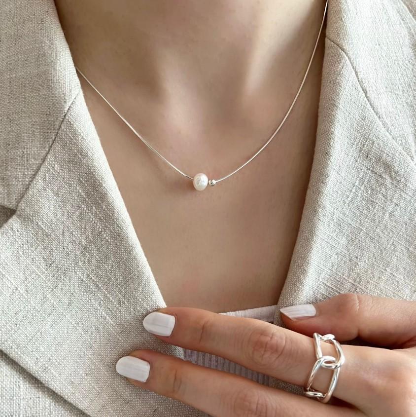 Minimalist Geometric Round Bead Necklace in 925 Sterling Silver with Pearl Accents