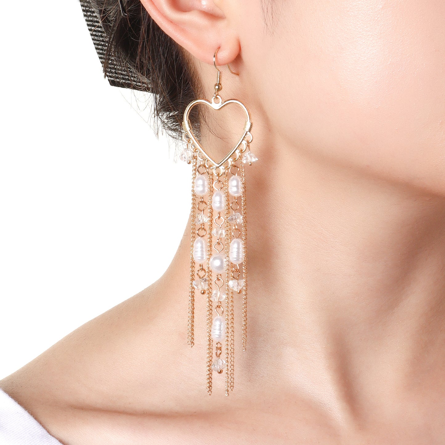 Fashionable Heart-Shaped Alloy Earrings with Rhinestone Embellishment and Fringe Design for Women