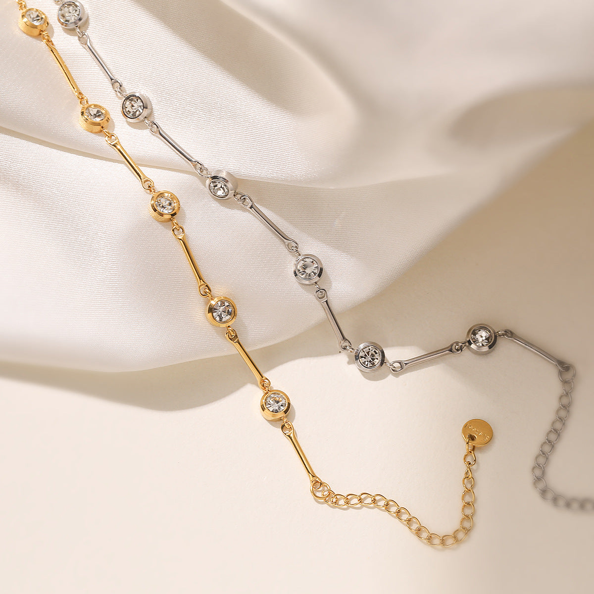 Minimalist Luxury 18K Gold Plated Geometric Stainless Steel Bracelet with Cubic Zirconia for Women