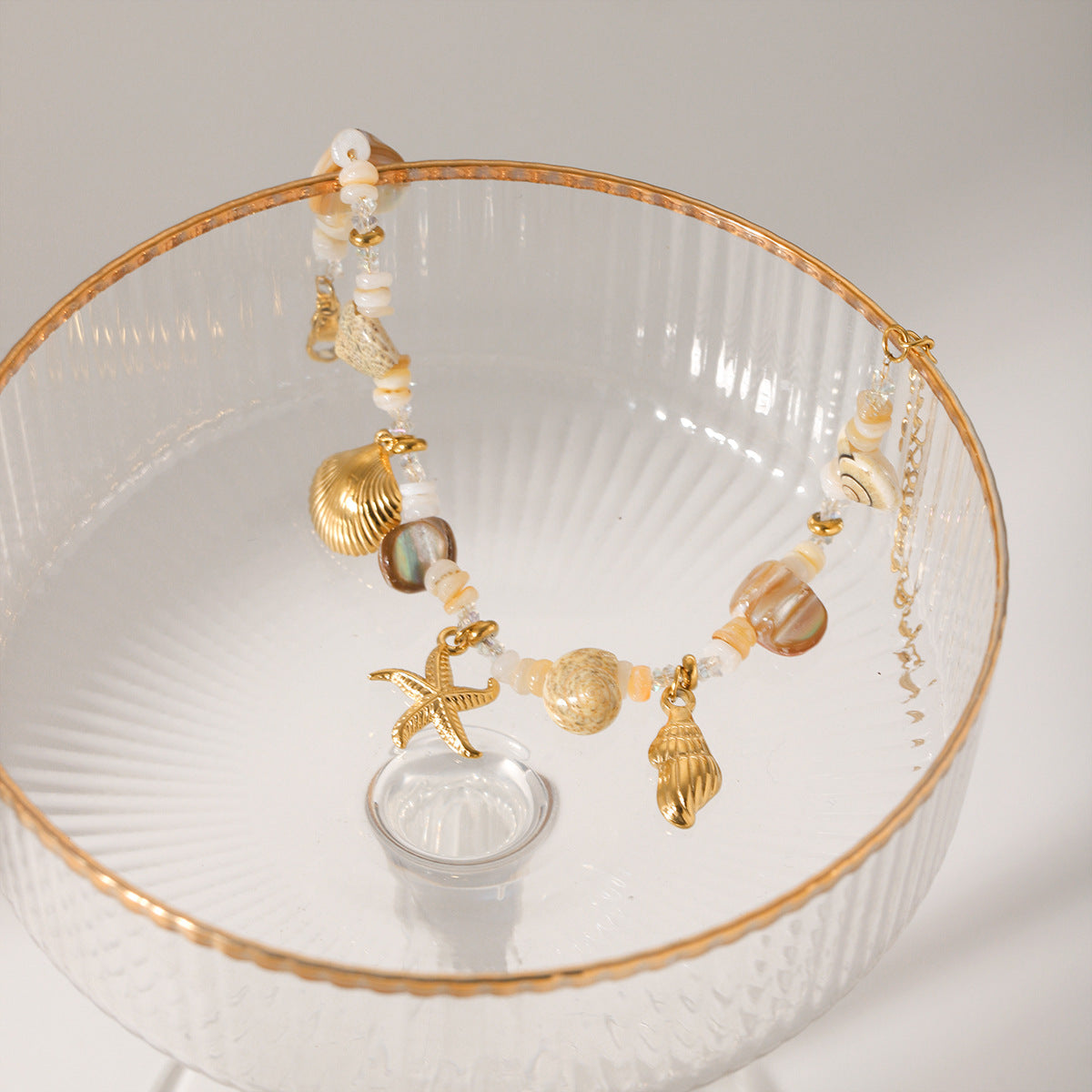Minimalist Ocean-Inspired Stainless Steel and Shell Bracelet for Women with Geometric Design and Plated Finish