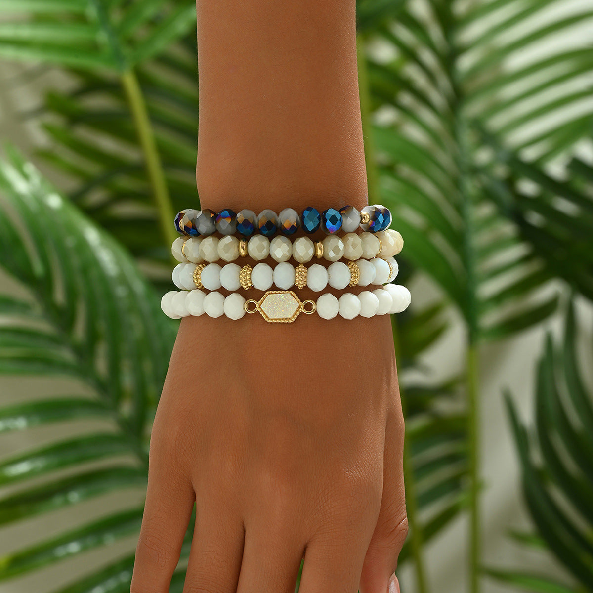 Pulsera de cuentas de cristal geométrica para mujer con incrustaciones de diamantes de imitación, diseño en forma de diamante, accesorio de uso diario moderno y versátil