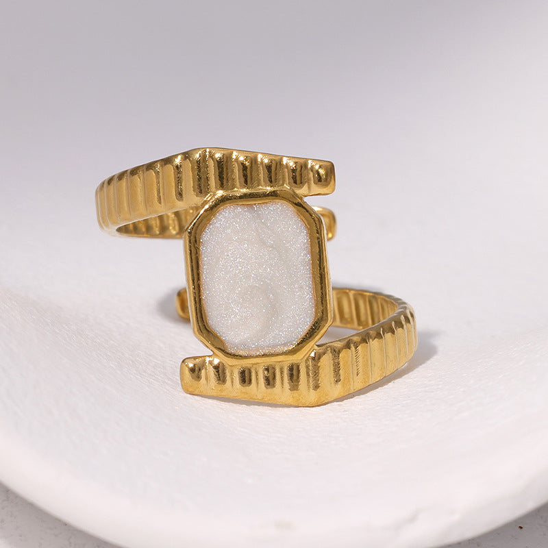 Anello Aperto Minimalista Geometrico da Donna in Acciaio Inox Placcato Oro 18K con Design Irregolare