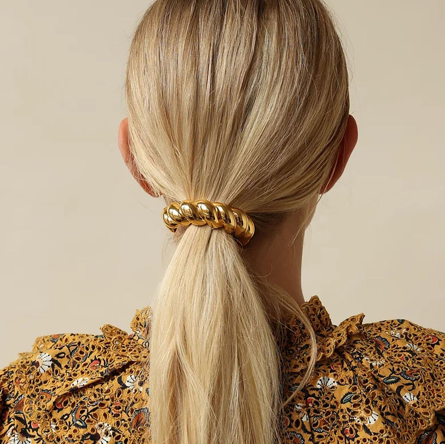 Elastico per capelli a treccia minimalista in acciaio inossidabile per coda di cavallo con finitura placcata