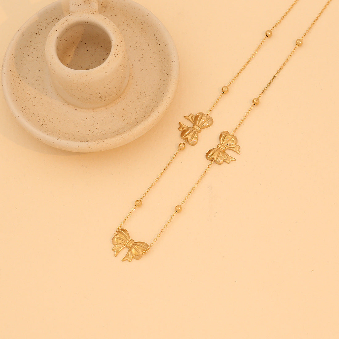 Fashionable Bow-Shaped Stainless Steel Necklace with Plated Finish for Women O-Chain Pendant Jewelry