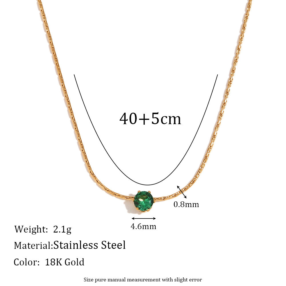 Collana con Pendente Geometrico Minimalista da Donna in Acciaio Inox con Placcatura in Oro 18K e Mini Zirconia su Catena Sottile Intrecciata
