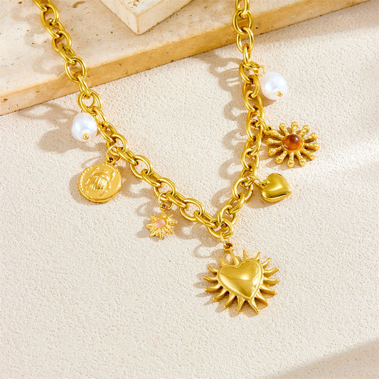Vintage Fashion Sun and Heart-Shaped Pendant Necklace with Pearl and Insect Motifs in Gold-Plated Stainless Steel on O-Chain