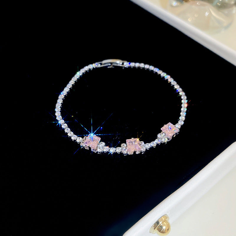 Luxury Elegant Geometric Alloy Plated Bracelet with Cubic Zirconia for Women