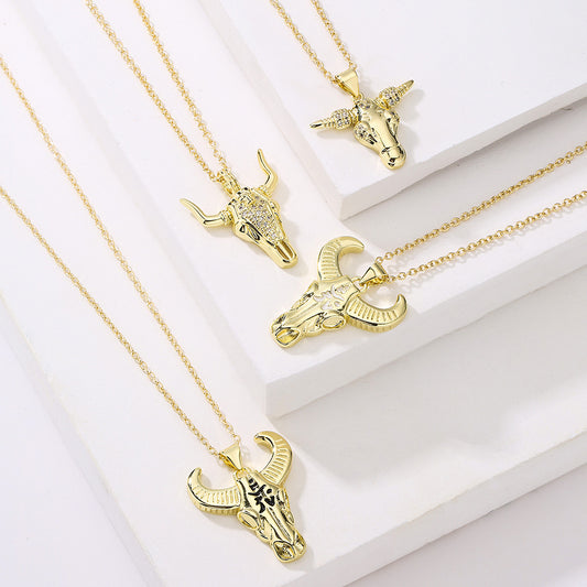 Collana pendente geometrica vintage in rame da donna con placcatura in oro 18K e ciondolo a forma di toro