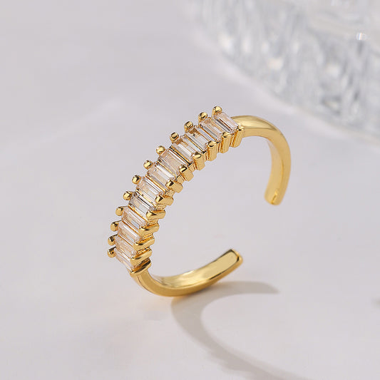 Minimalist Geometric T-Shaped Ring for Women with Cubic Zirconia Inlay and Gold-Plated Copper Band