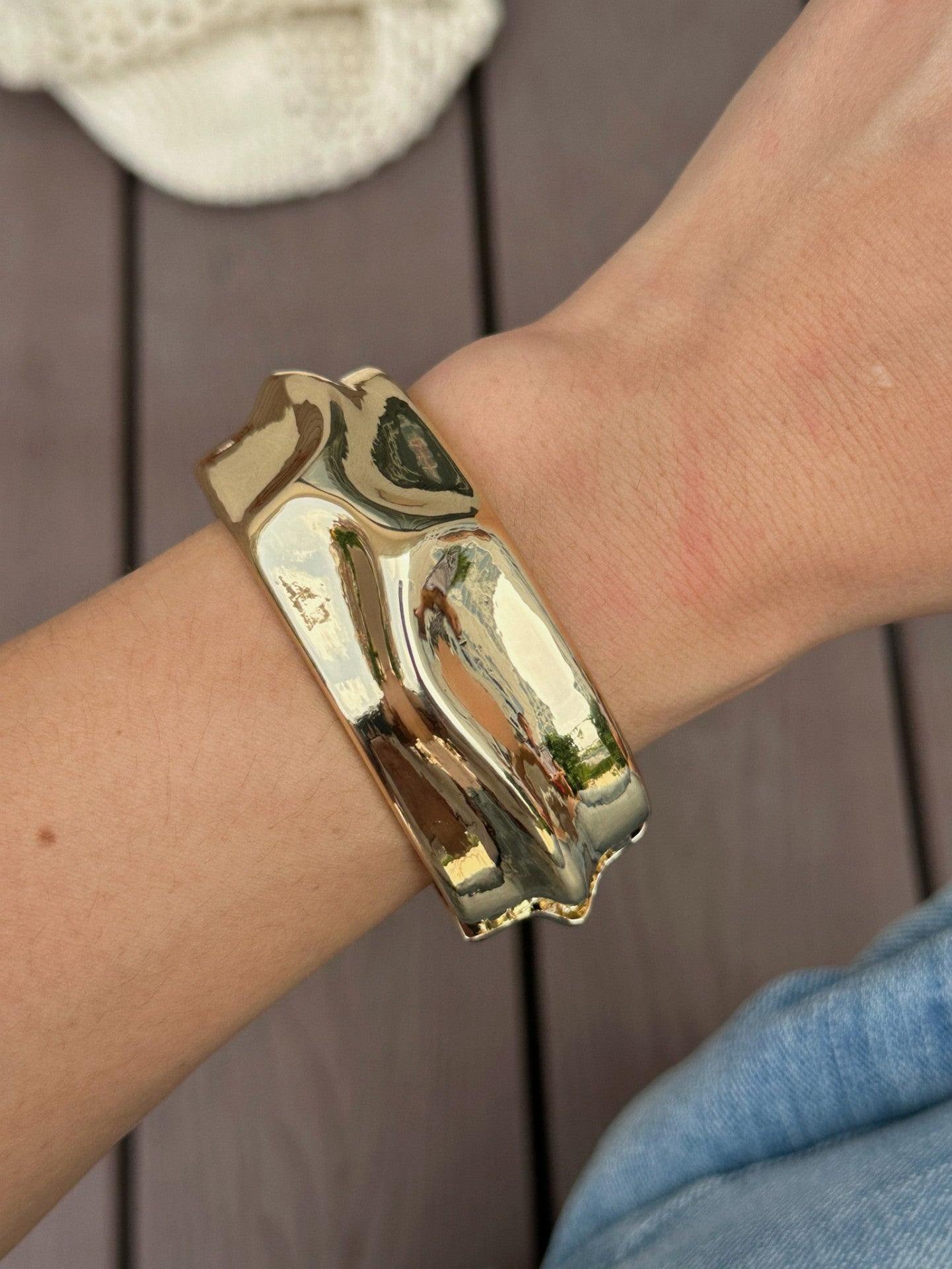 Vintage Geometric Zinc Alloy Plated Wide Cuff Bracelet for Women