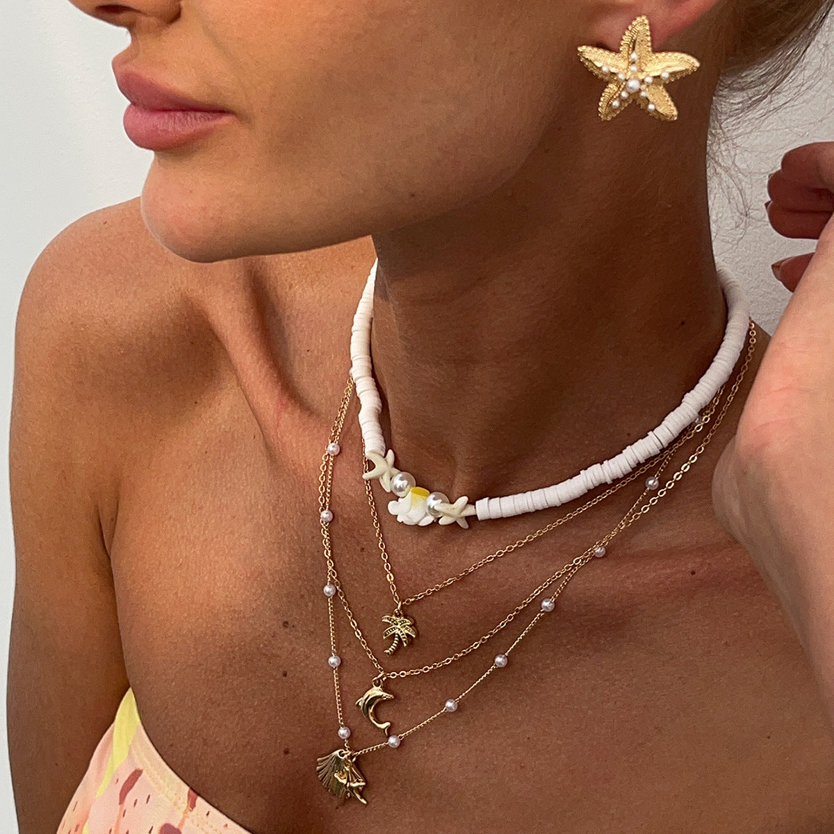 Bohemian Vintage Floral Plated Alloy Pendant Necklace for Women