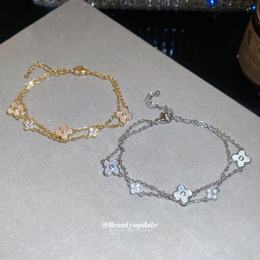 18K Gold Plated Floral Shell Bracelet for Women Adjustable Minimalist Everyday Luxury Hand Jewelry