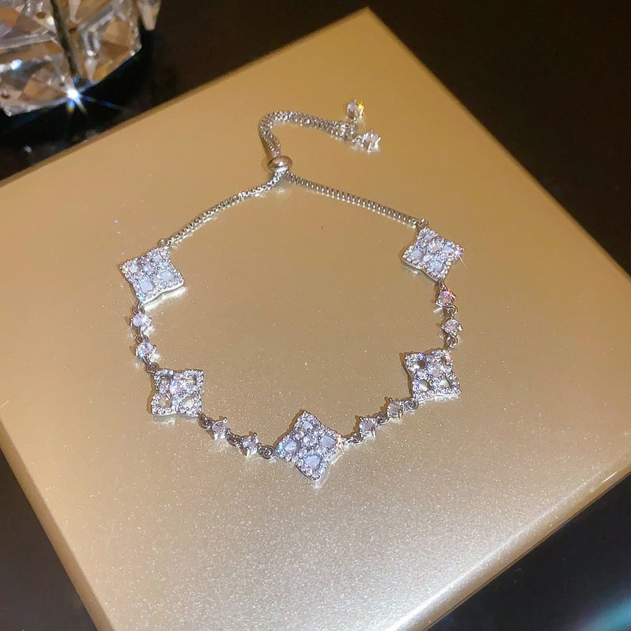 Elegant Luxury Floral Cubic Zirconia Inlaid Zinc Alloy Plated Bracelet for Women