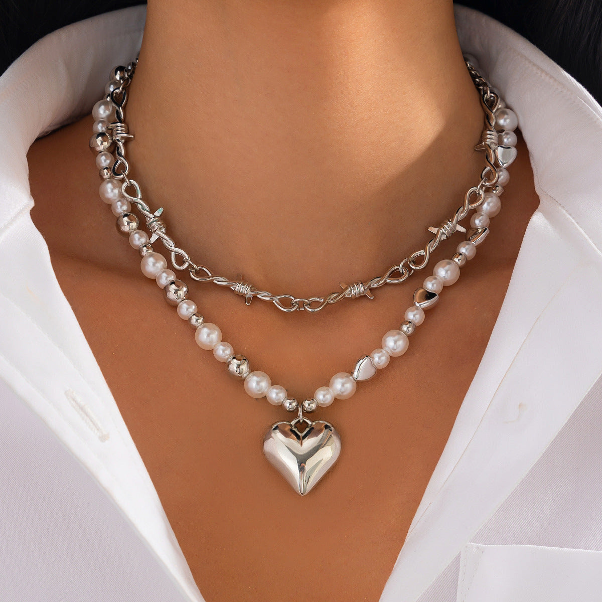 Fashion Heart Alloy Pendant Necklace with Imitation Pearl Beads Multi-layer Clavicle Chain for Women