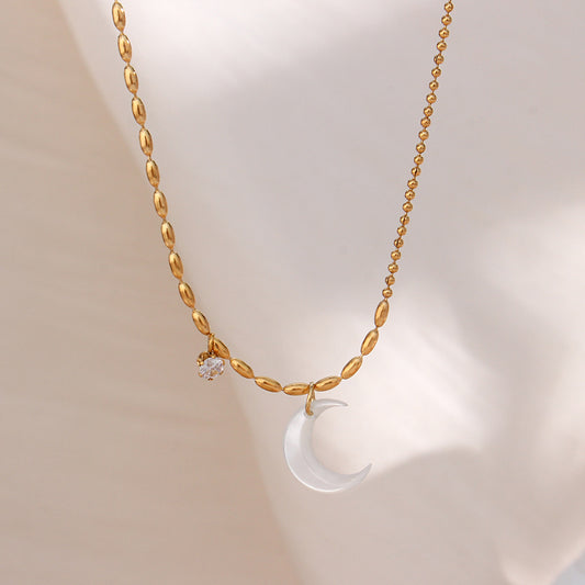 Collana con ciondolo asimmetrico a forma di luna in acciaio inossidabile alla moda con design geometrico e finitura placcata per donna