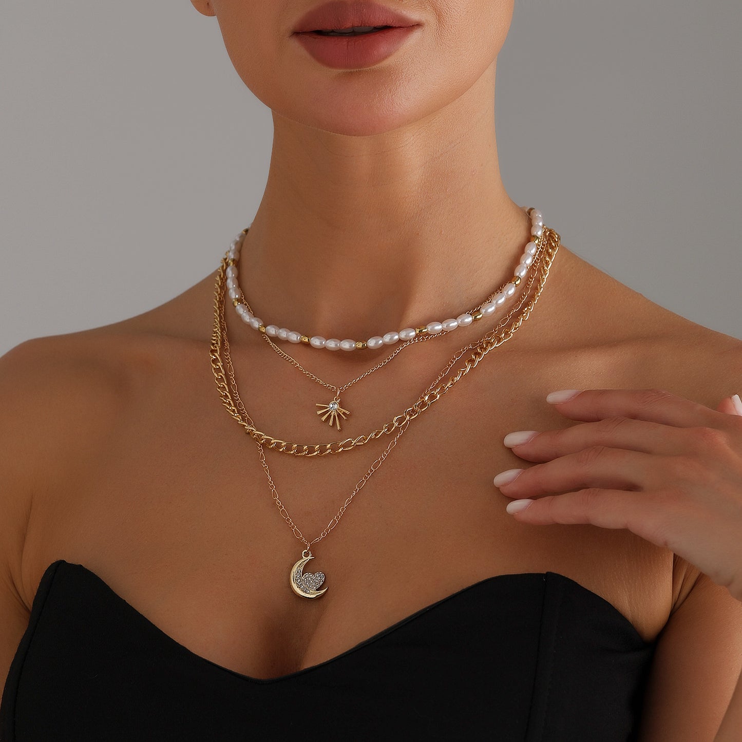 Vintage Sexy Multi-Layer Moon and Heart Pendant Necklace in Alloy with Plated Finish for Women