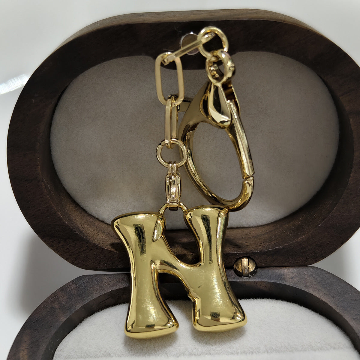 Minimalist 18K Gold Plated Letter Pendant Keychain for Brass