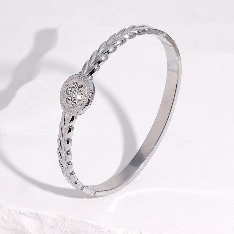 Minimalist Luxury Geometric Rhinestone Inlay Stainless Steel Bracelet