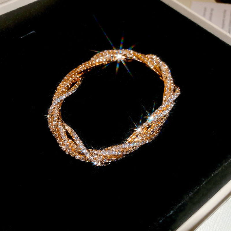 Elegant Luxury Oval Cubic Zirconia Inlaid Brass Bracelet for Women