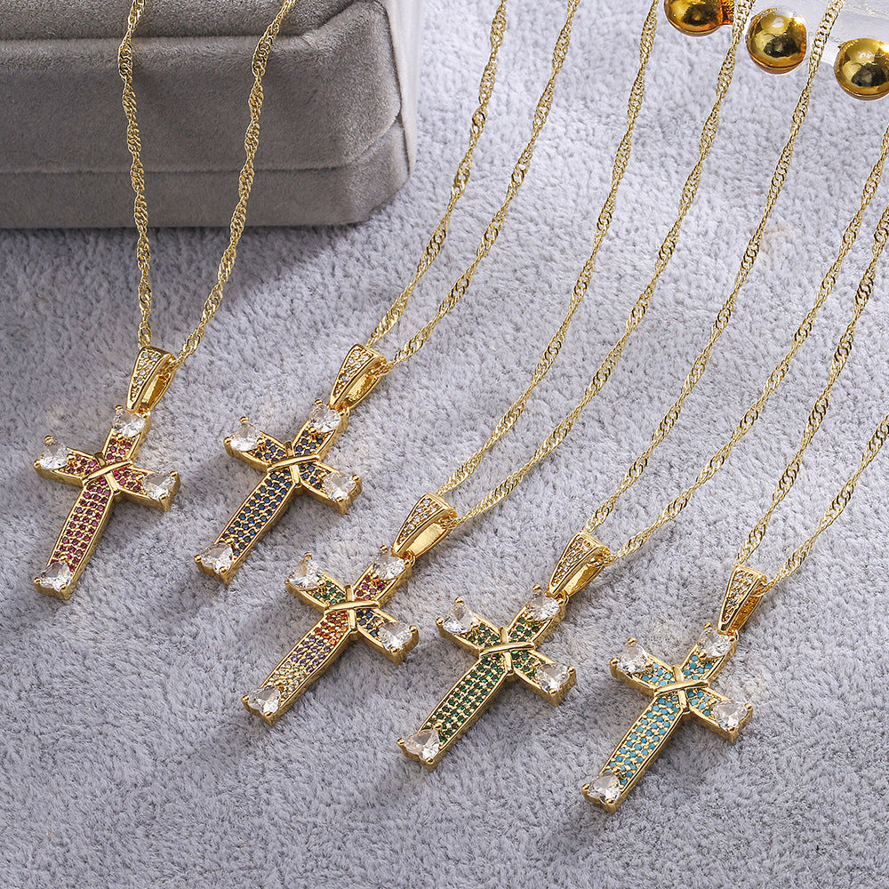 Geometric Pendant Necklace for Women in Copper with 18K Gold Plating and Zircon Inlay, Fashionable Minimalist Clavicle Chain