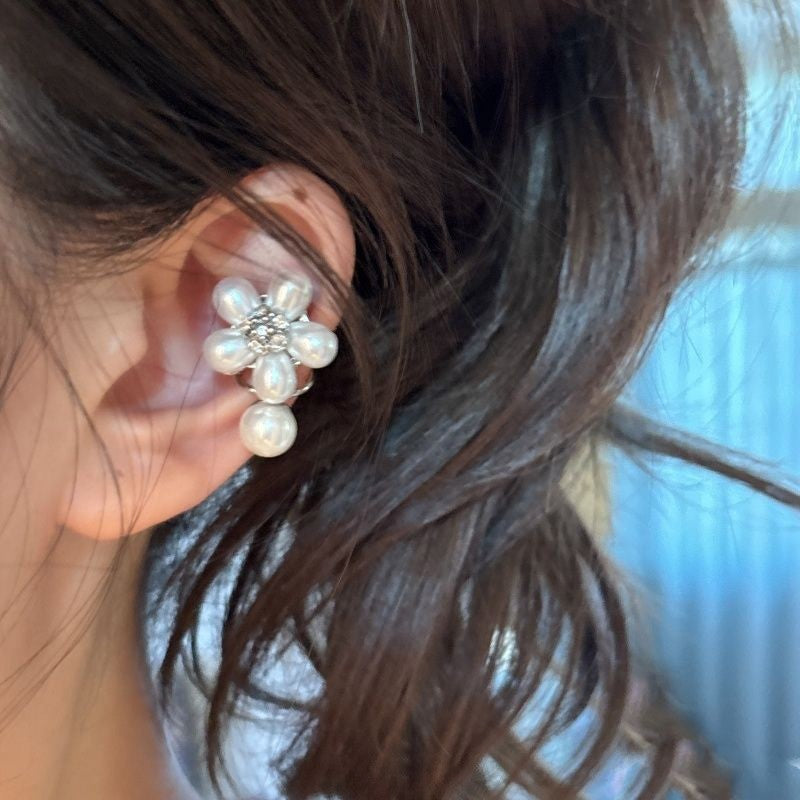 Orecchini da donna in rame con zirconi, dal design geometrico minimalista di lusso a ferro di cavallo