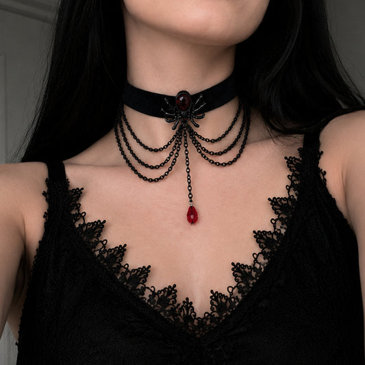 Punk Gothic Spider Blood Drop Crystal Pendant Zinc Alloy Choker Necklace for Women