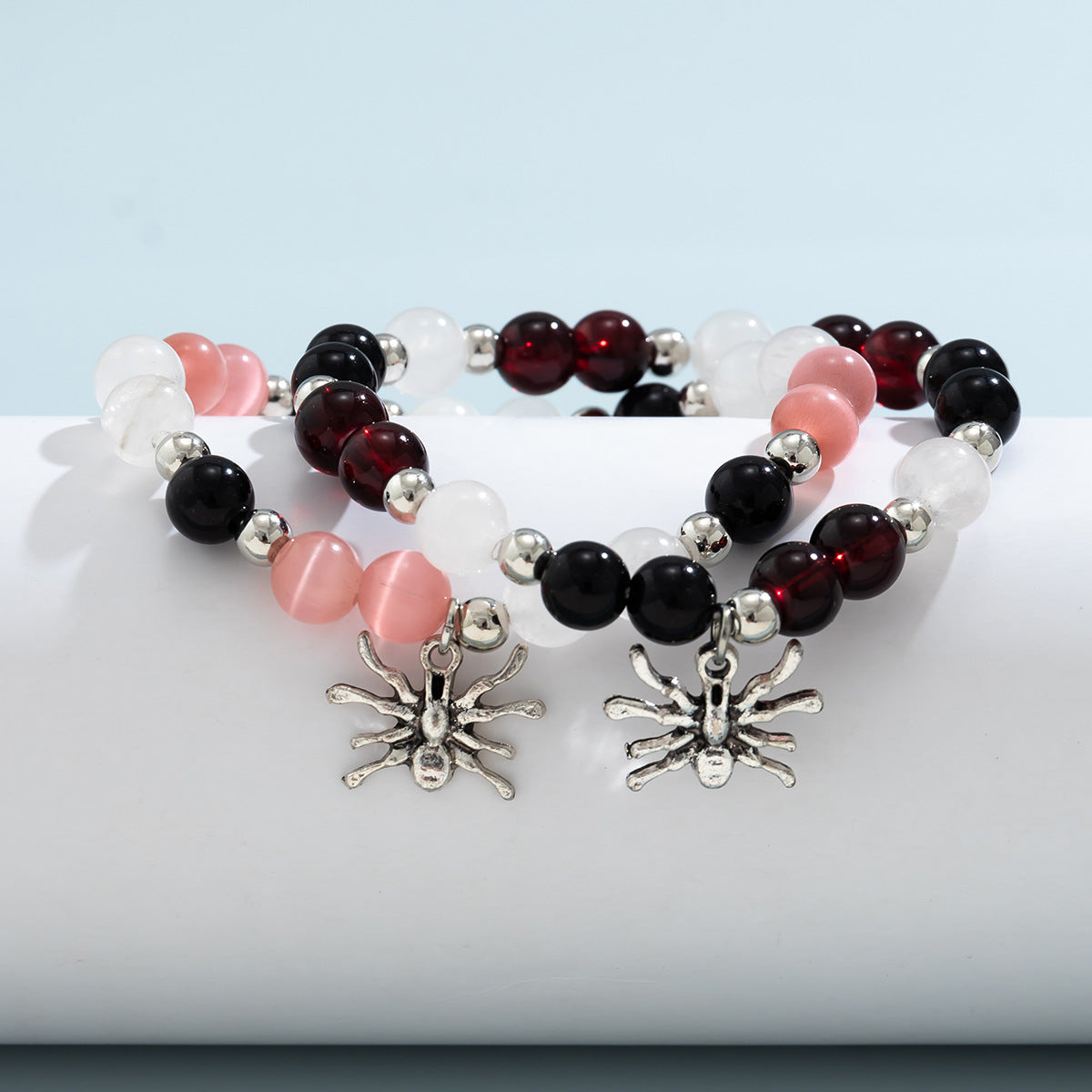 Juego de pulsera con colgante de araña geométrica dulce y atrevida con cuentas de aleación y acabado chapado para mujer