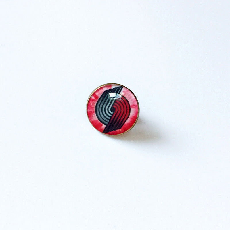 Pin de solapa metálico de equipos de baloncesto retro de la NBA - Insignia con gema vintage - Broche de Kobe Curry - Regalo para fans - Unisex