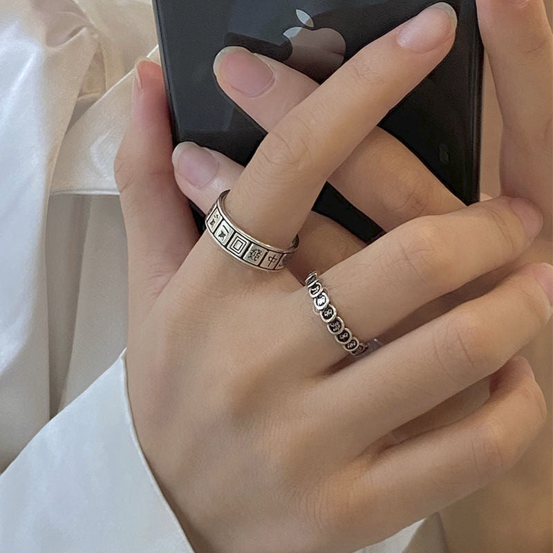 Anello da donna regolabile stile vintage con geometria Mahjong in ottone con finitura anticata