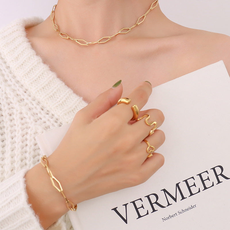 Set di collane a strati geometriche minimaliste in acciaio al titanio con placcatura in oro 18 carati da donna