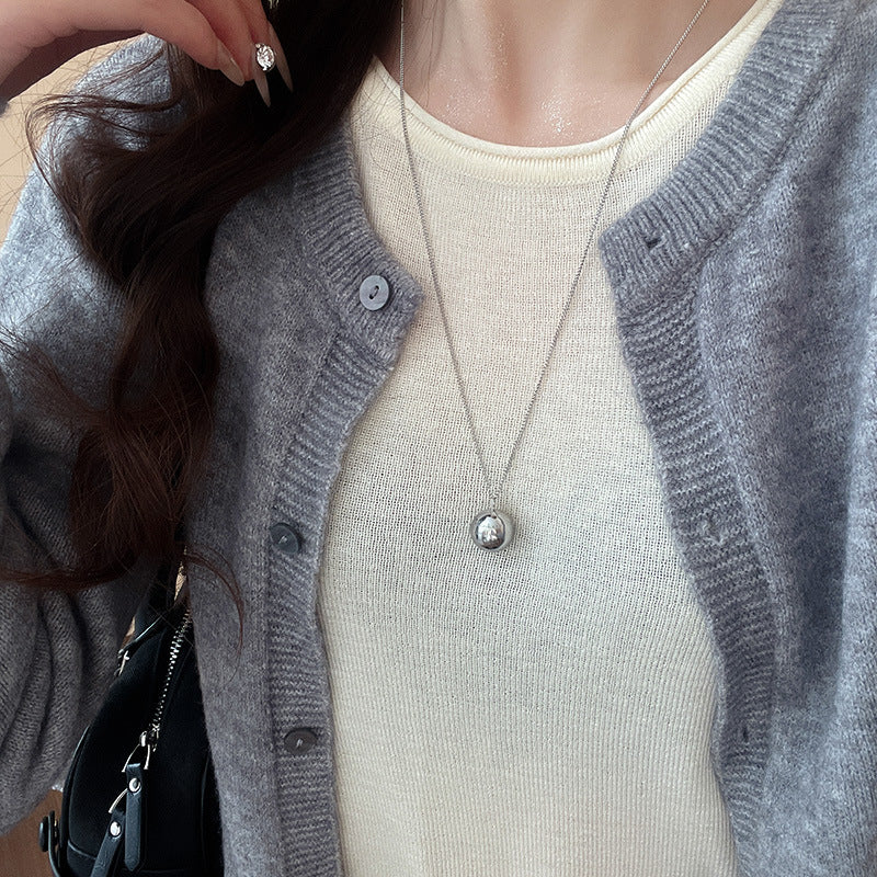 Collana con Pendente Geometrico Minimalista da Donna in Lega con Finitura Elettroplaccata — Catena Leggera per Maglione, Accessorio di Lusso Versatile