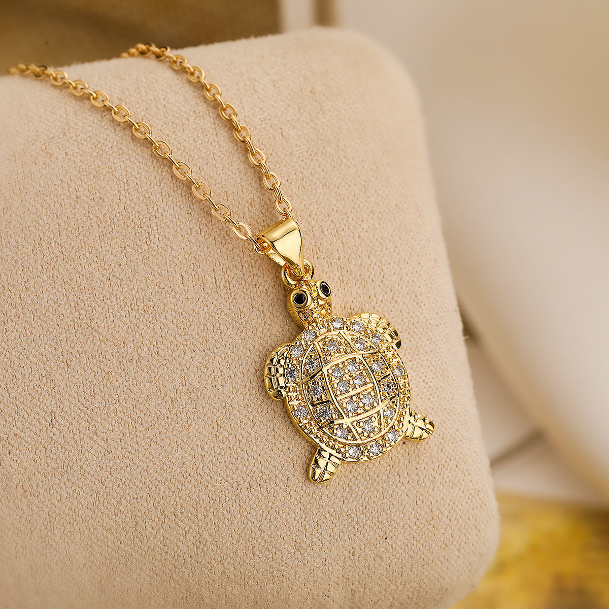 Collana con Pendente Minimalista a Forma di Animale in Rame Placcato Oro e Zircone da Donna