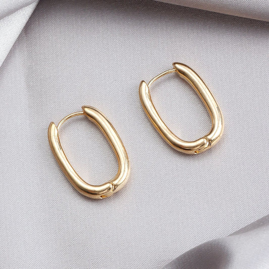 Vintage-Style U-Shaped Alloy Ear Cuffs with Plated Finish for Women