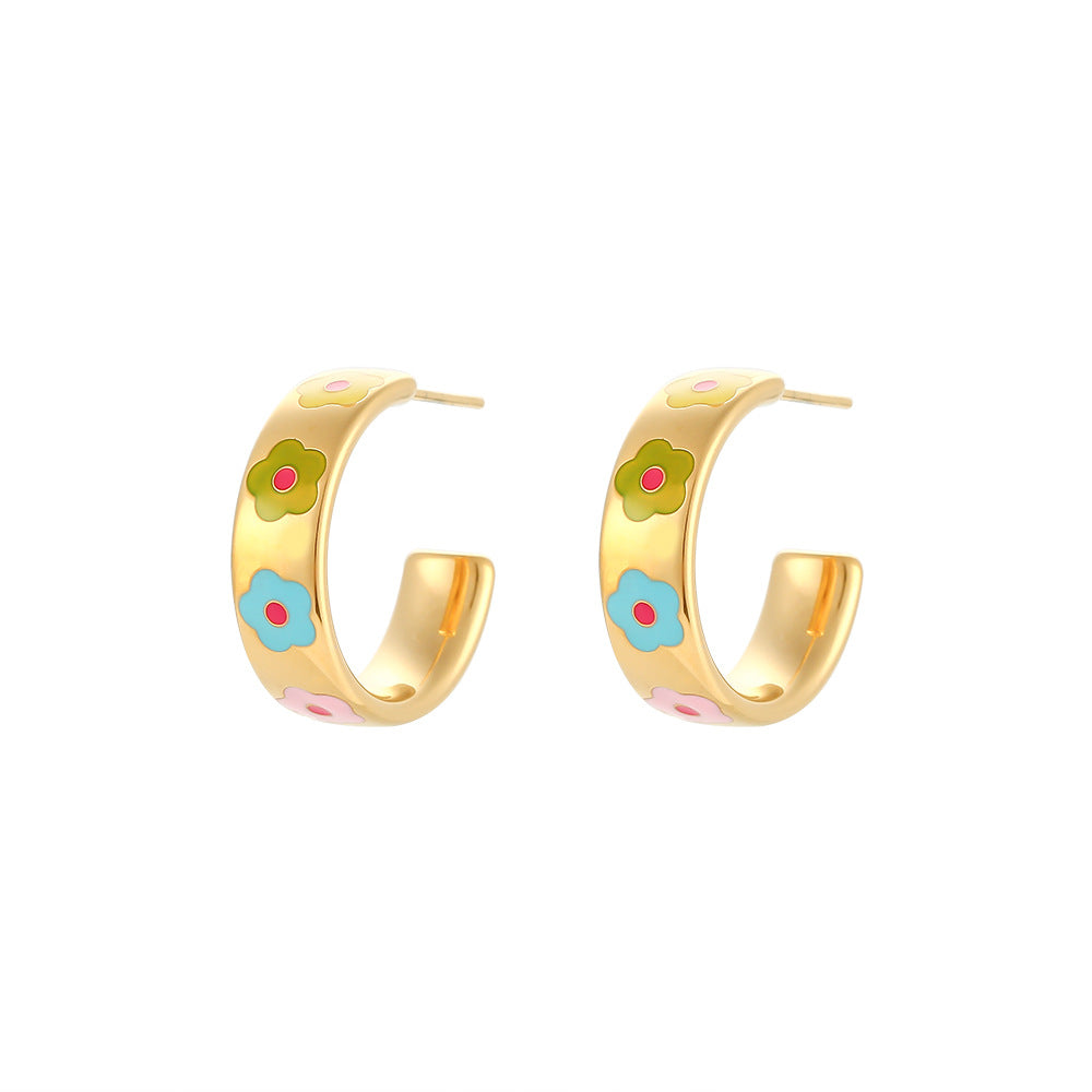 Orecchini Minimalisti a Faccina Sorridente in Acciaio Inox con Placcatura in Oro 18K e Cuore Smaltato
