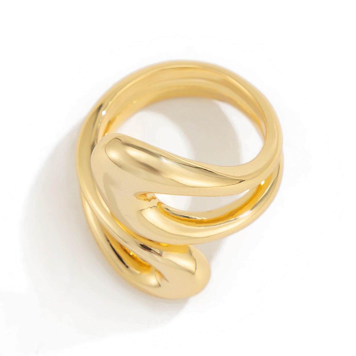 Anillo abierto geométrico dulce y atrevido para mujer de aleación con acabado chapado