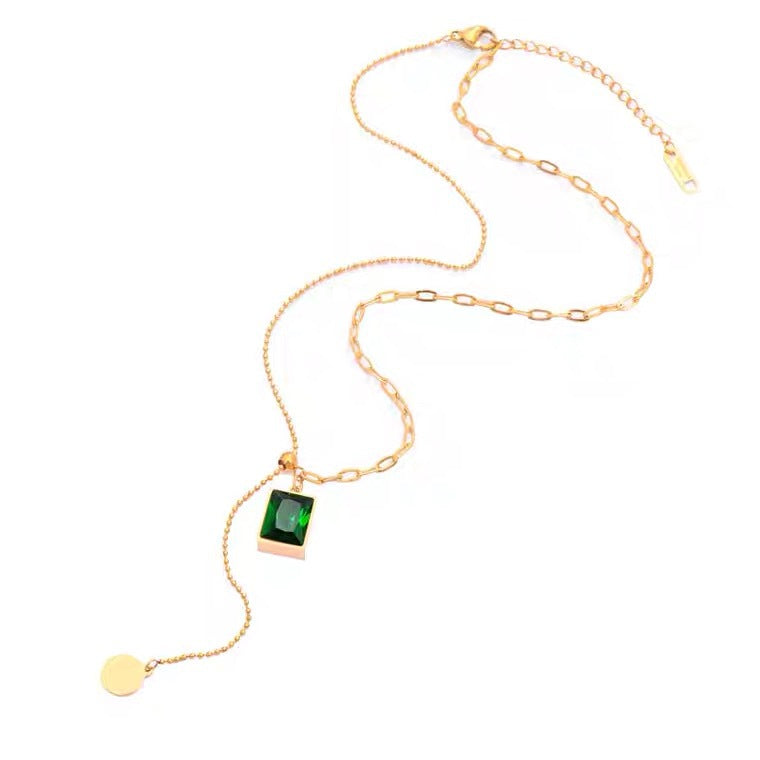 Vintage Emerald Green Asymmetrical Animal-Shaped Titanium Steel Pendant Necklace for Women and Men Adjustable Clavicle Chain with Plated Finish
