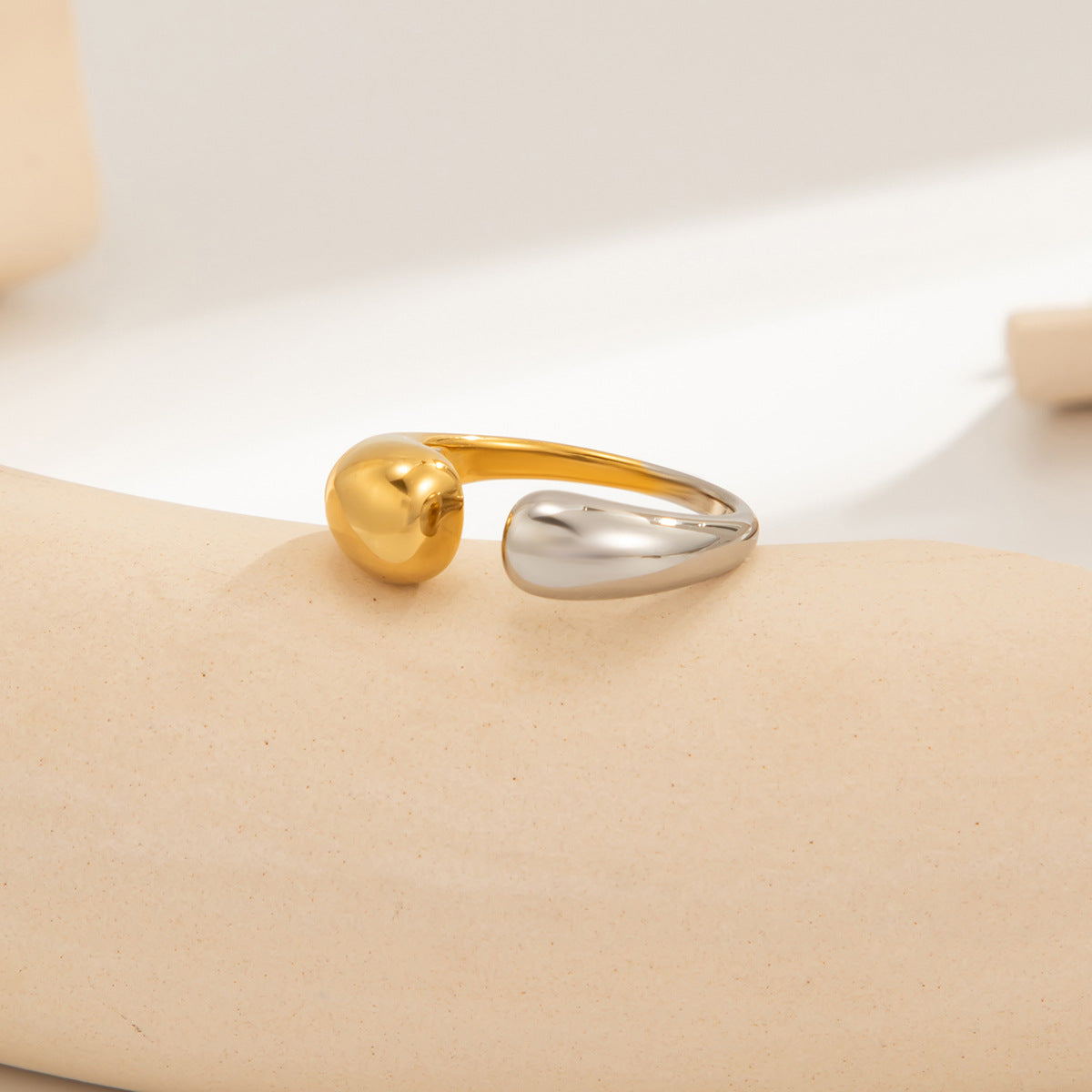 Hip-hop Stainless Steel Plated Teardrop Geometric Open Ring for Women