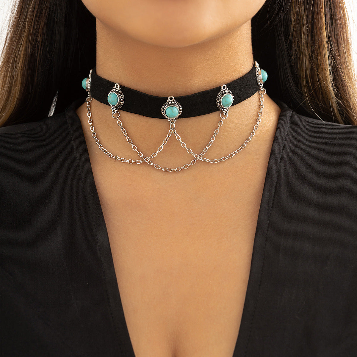 Vintage Streetwear Geometric Alloy Pendant Turquoise Inlay Plated Velvet Choker Necklace for Women