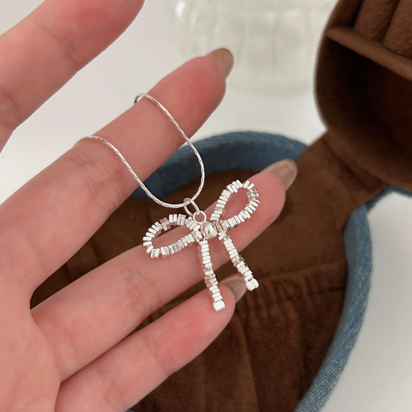 Minimalist Bowknot Necklace in Sterling Silver with Rhinestone Inlay, Snake Chain, Floral Tulip Pattern, Fresh and Sweet Style