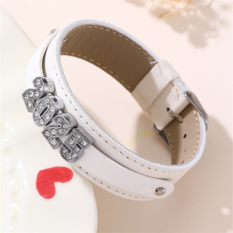 Princess Style Star-Shaped Resin Bracelet with Rhinestone Accents for Girls Aged 6 to 10 Years