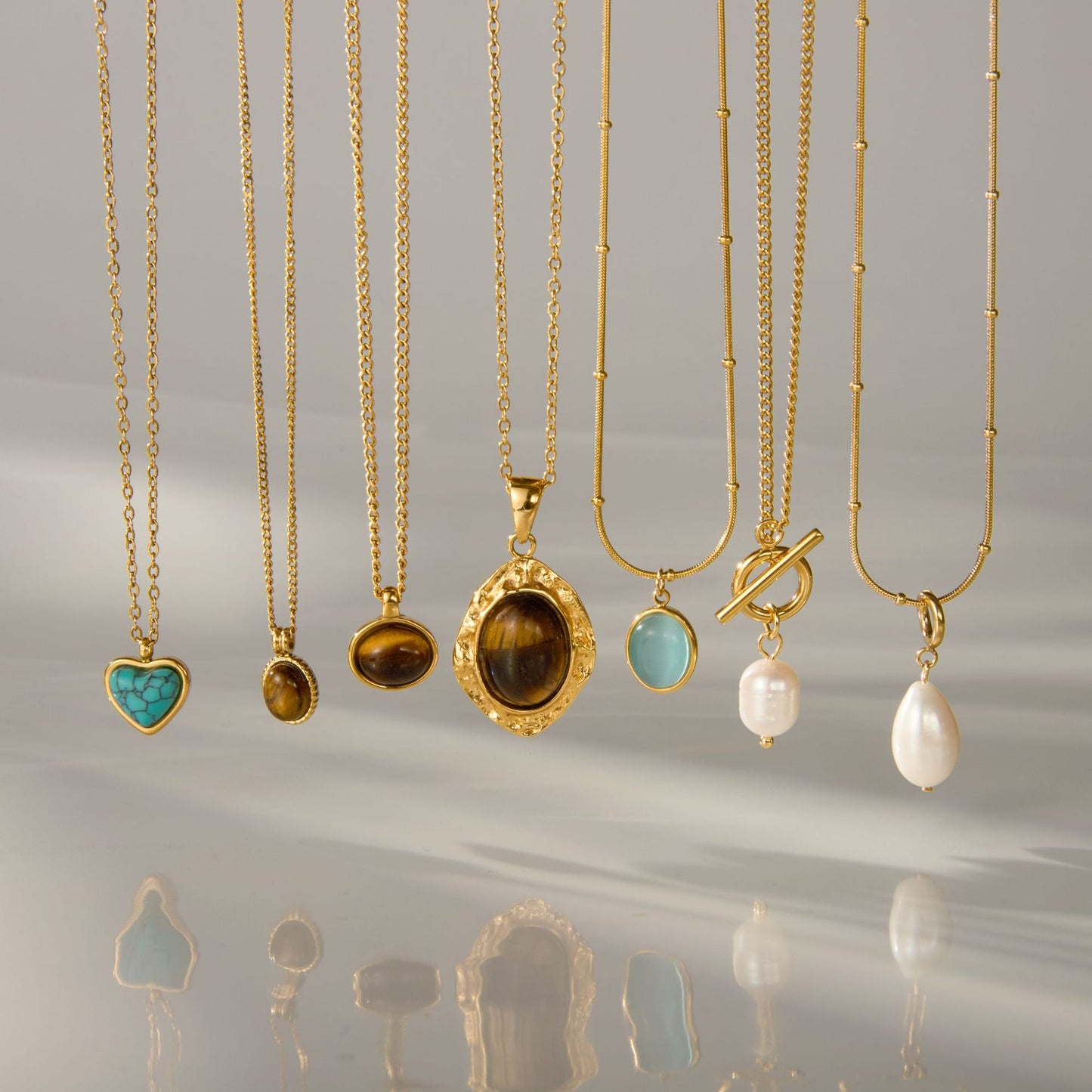 Collana con pendente in perla in acciaio al titanio geometrico minimalista con finitura placcata da donna Catena per clavicola in acciaio inossidabile